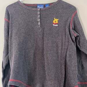Vintage Disney Winnie the Pooh Gray Henley Top, Red Stitching - Size M